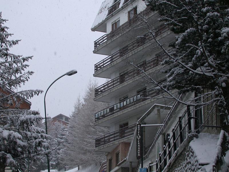 Hotel La Terrazza Oulx エクステリア 写真